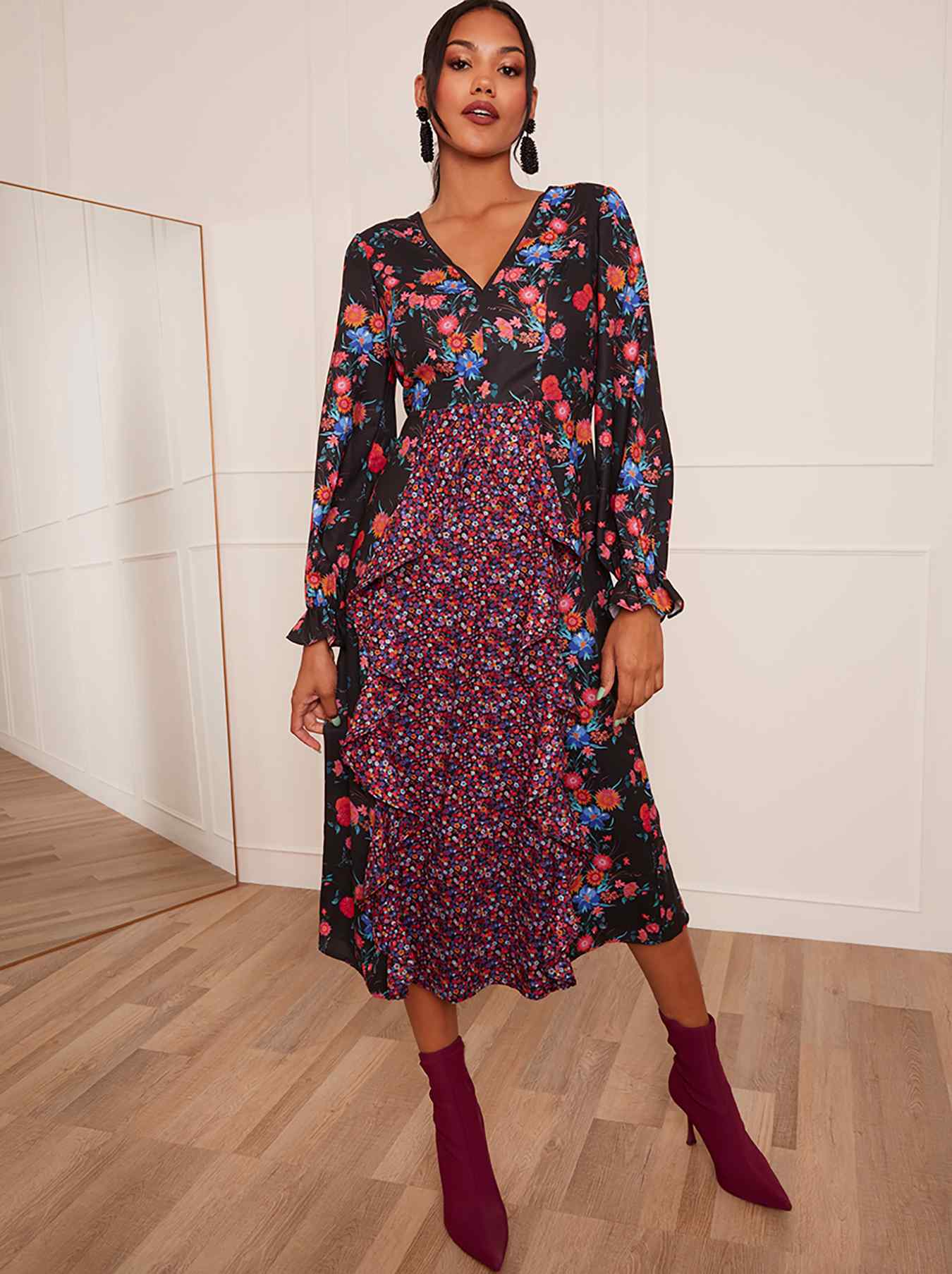 Chi Chi London Women's Long Sleeve Plunge Floral Printed Midi Dress