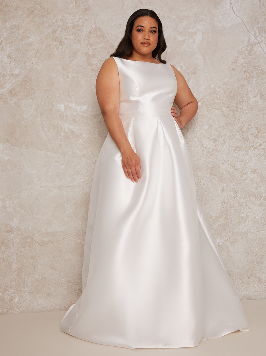 Plus Size Sleeveless Satin Bridal Dress with Train in White