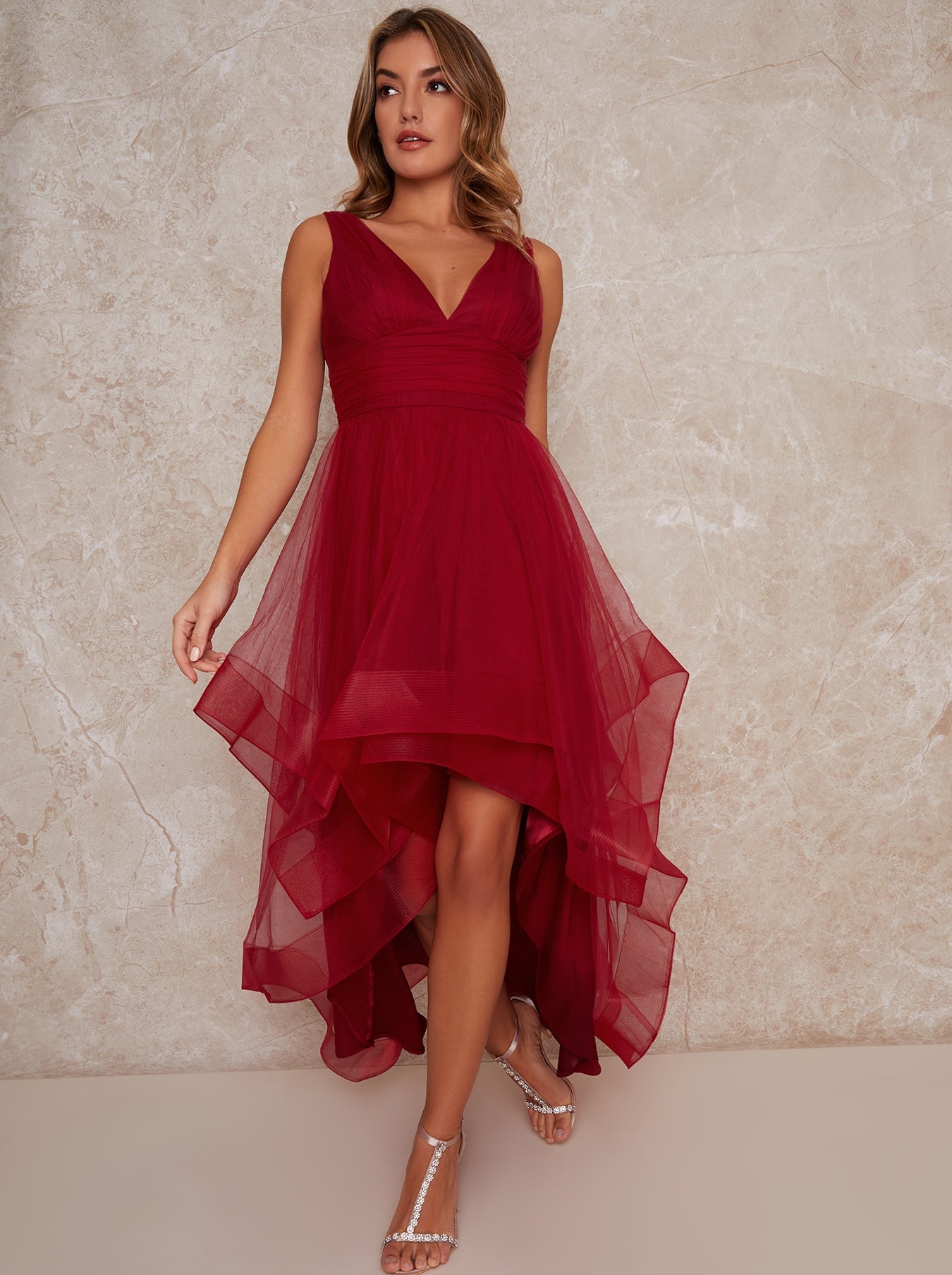 Plunge Neck Tiered Tulle Dip Hem Party Dress in Red