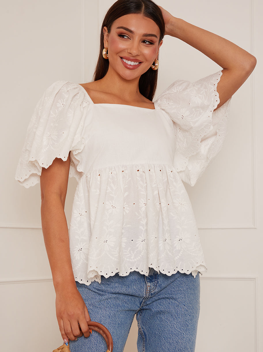 Short Sleeve Broderie Anglaise Peplum Top in White – Chi Chi LDN