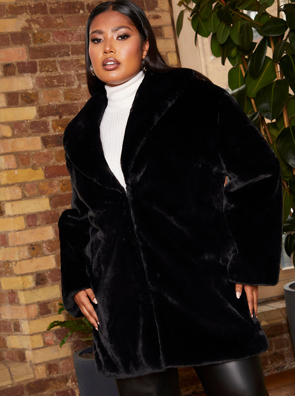 Plus Size Plush Faux Fur Coat in Black