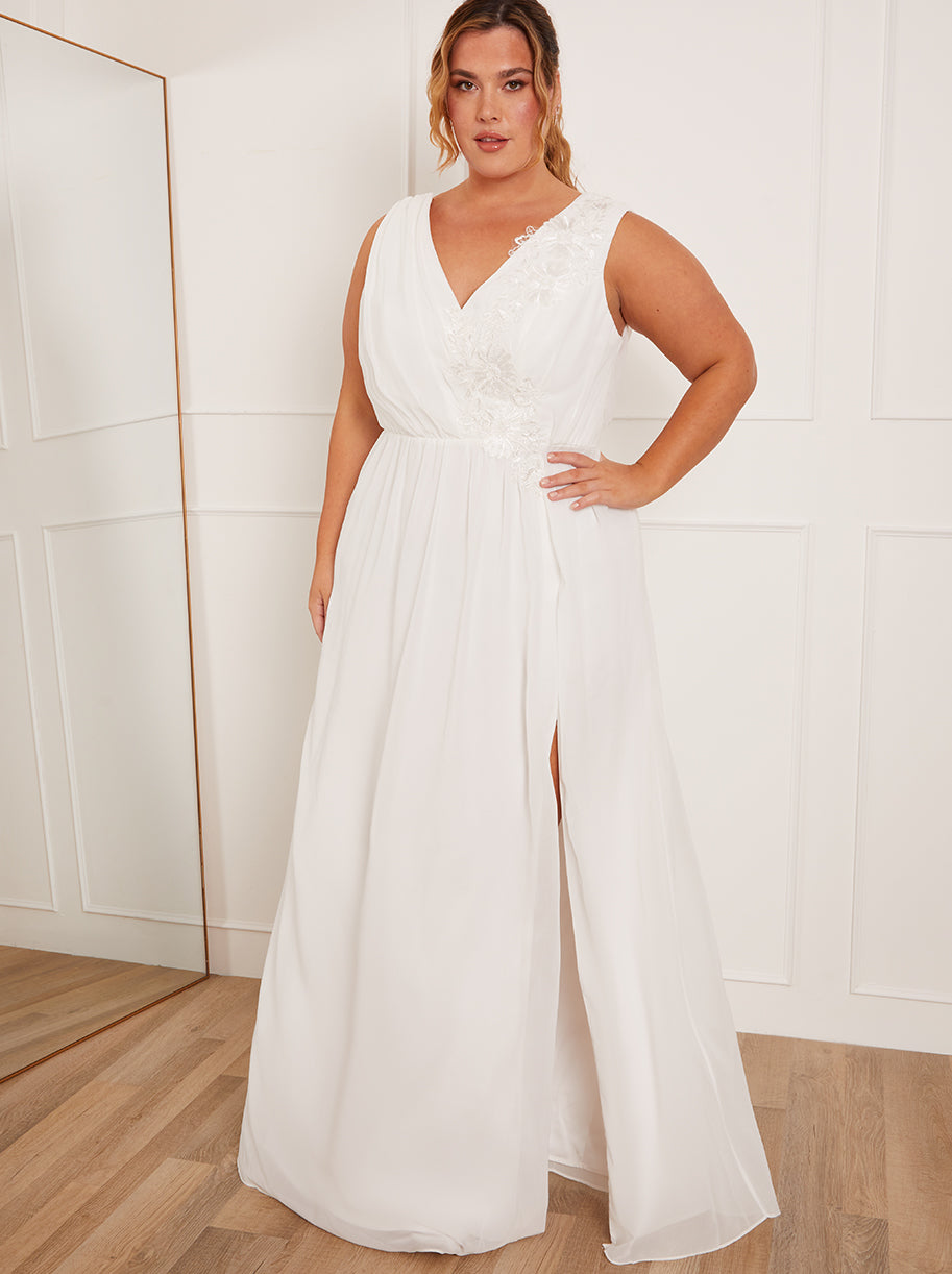 Plus Size V Neck Drape Maxi Wedding Dress in White