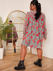 Plus Size Long Sleeve Floral Printed Mini Dress in Grey