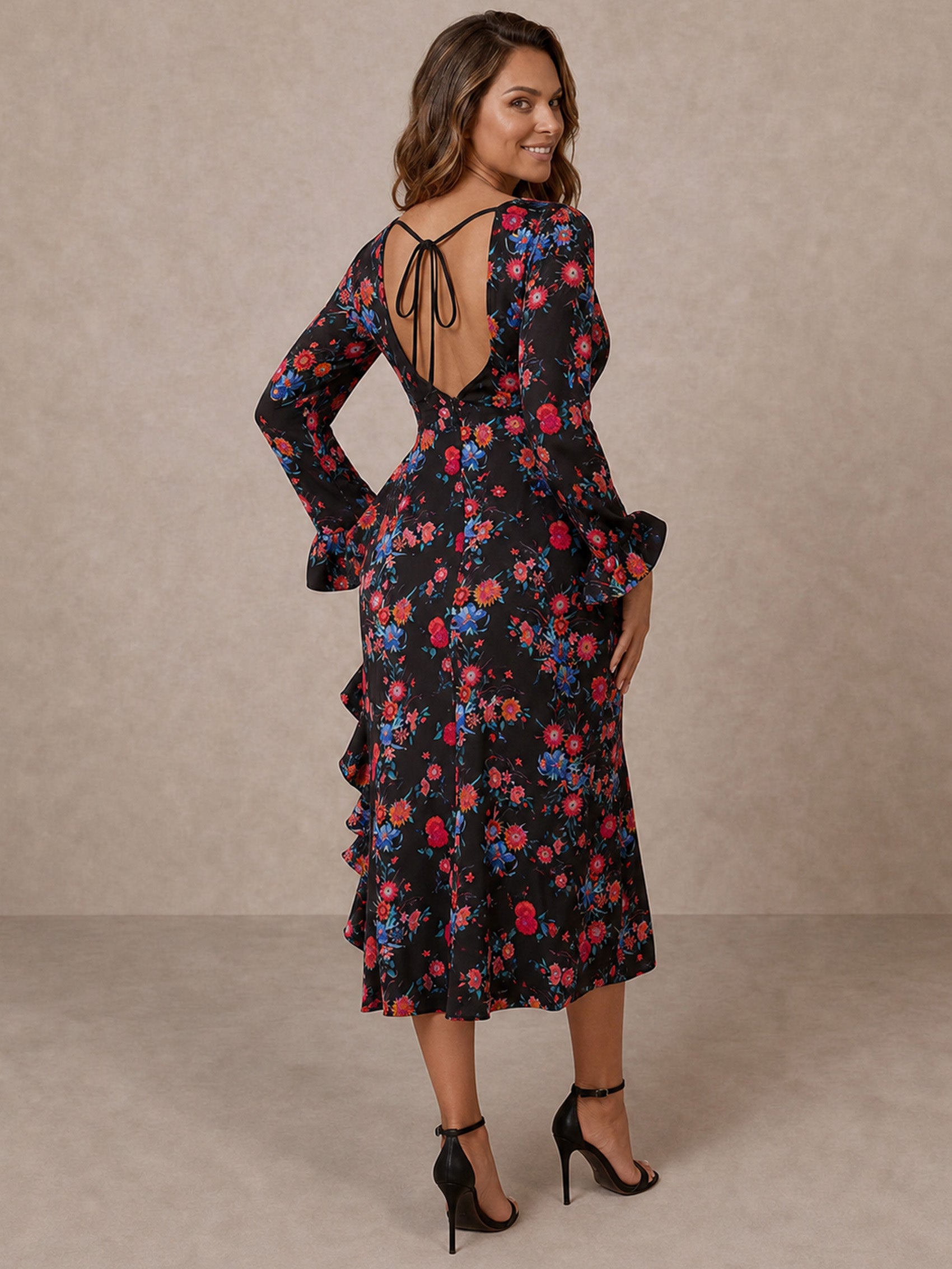 Long Sleeve Plunge Floral Printed Midi Dress in Black