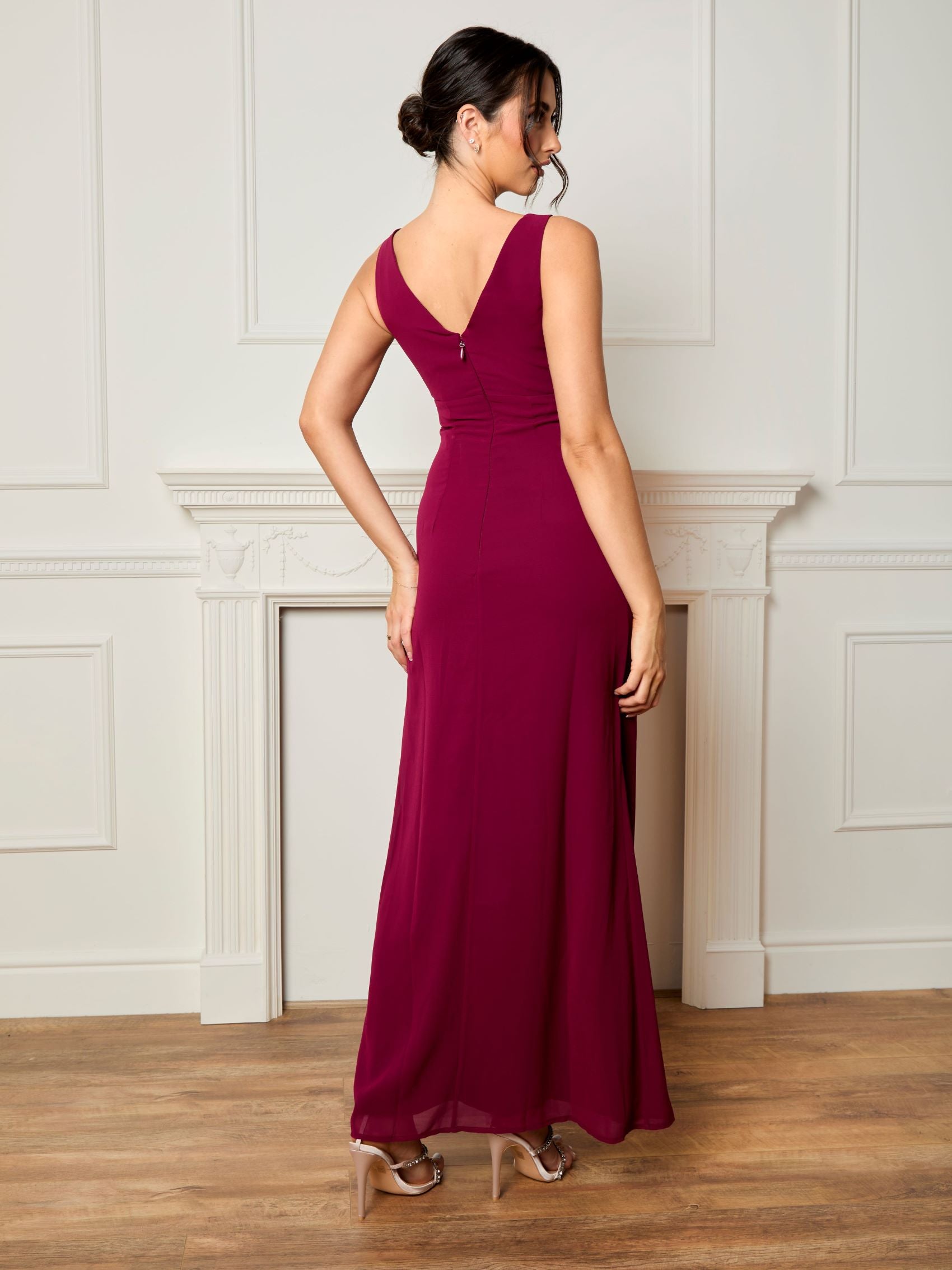 Knot Detail Maxi Dress in Wine