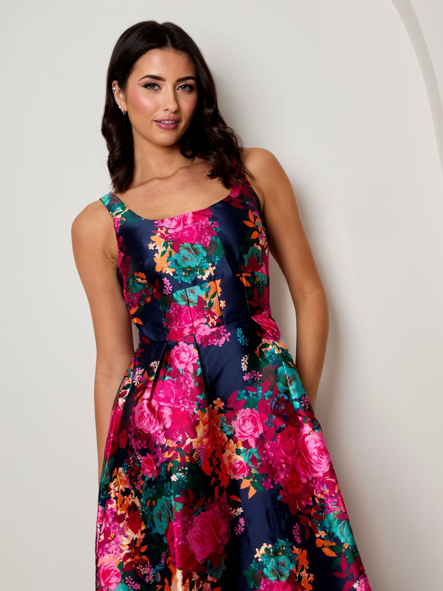 Chi Chi London Women's Sleeveless Floral Fit & Flare Midi Dress in Navy | Size: 10 Chi Chi London Women's Sleeveless Floral Fit & Flare Midi Dress in Navy | Size: 10