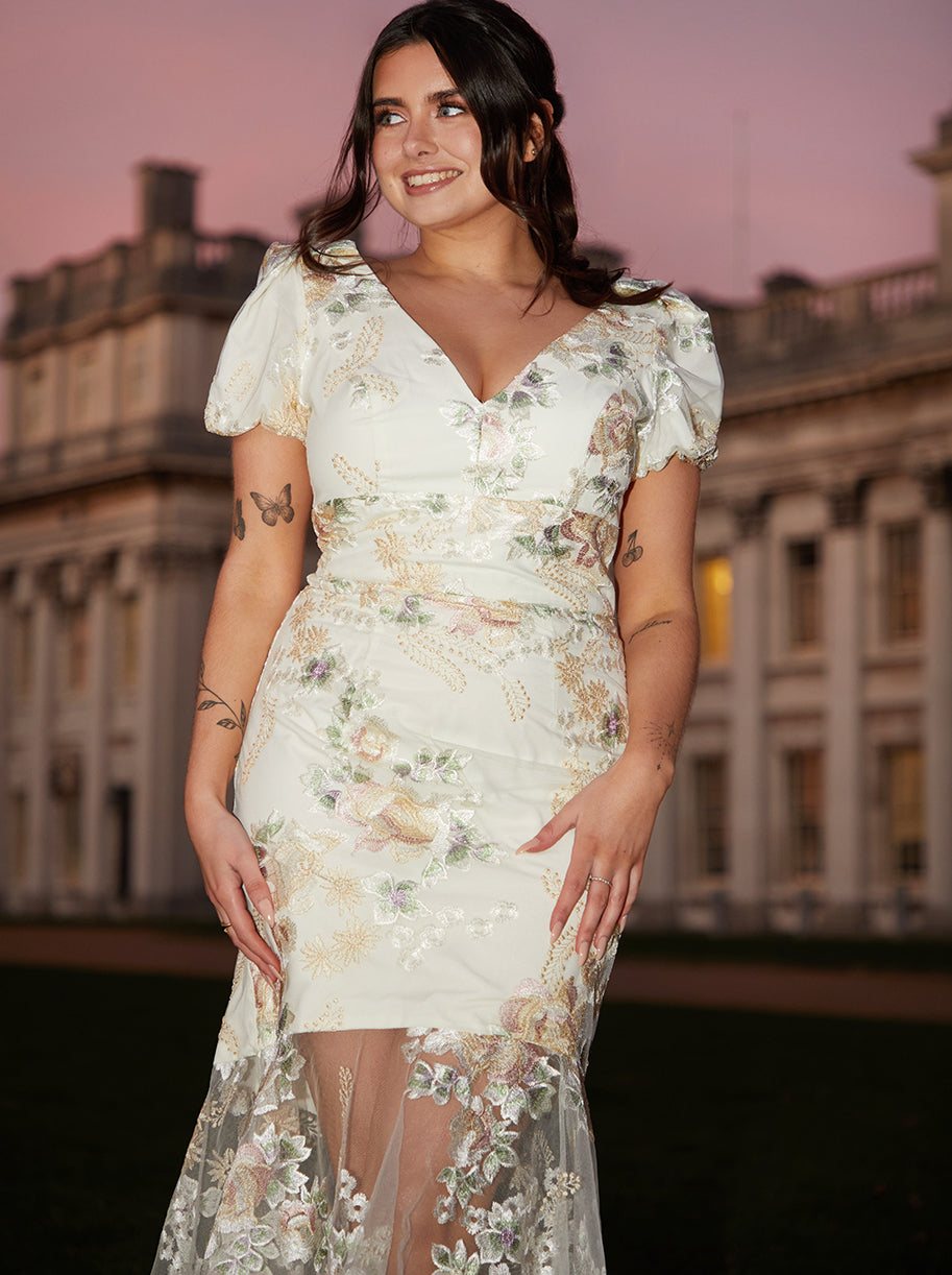 Embroidered Short Sleeve Midi Dress in Yellow