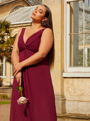 Plus Size Knot Detail Maxi Dress in Wine