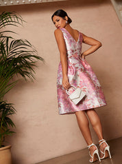 Sleeveless Floral Print Midi Dress in Pink