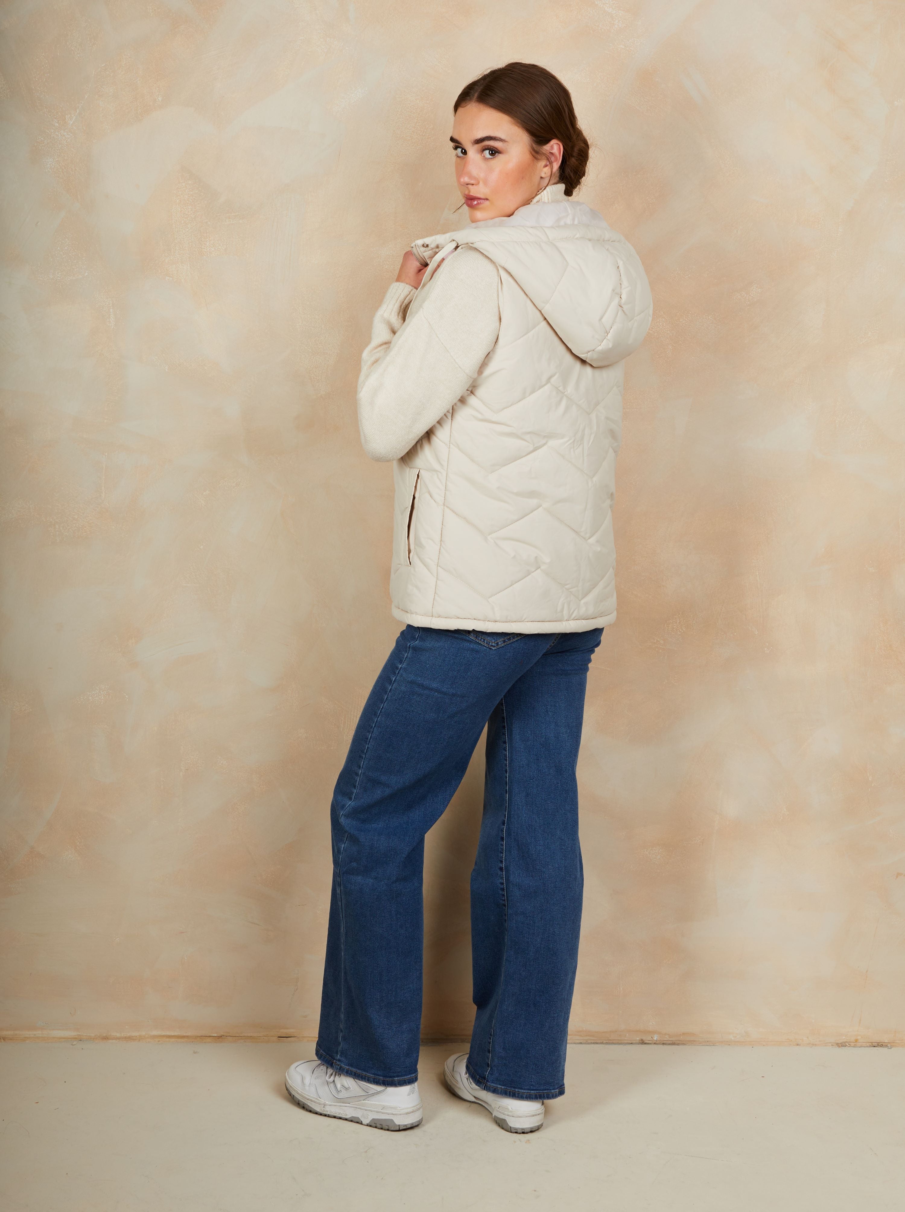 Quilted Puffer Gilet in Cream