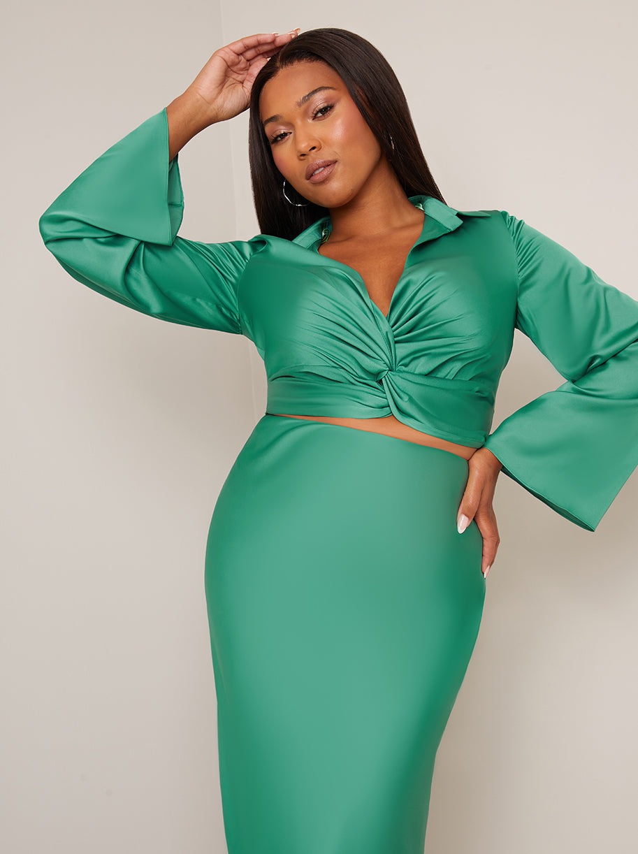 Long Sleeve V Neck Satin Twist Detail Top in Green