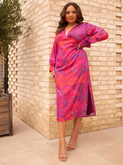 Plus Size Long Sleeve V Neck Floral Print Dress in Pink