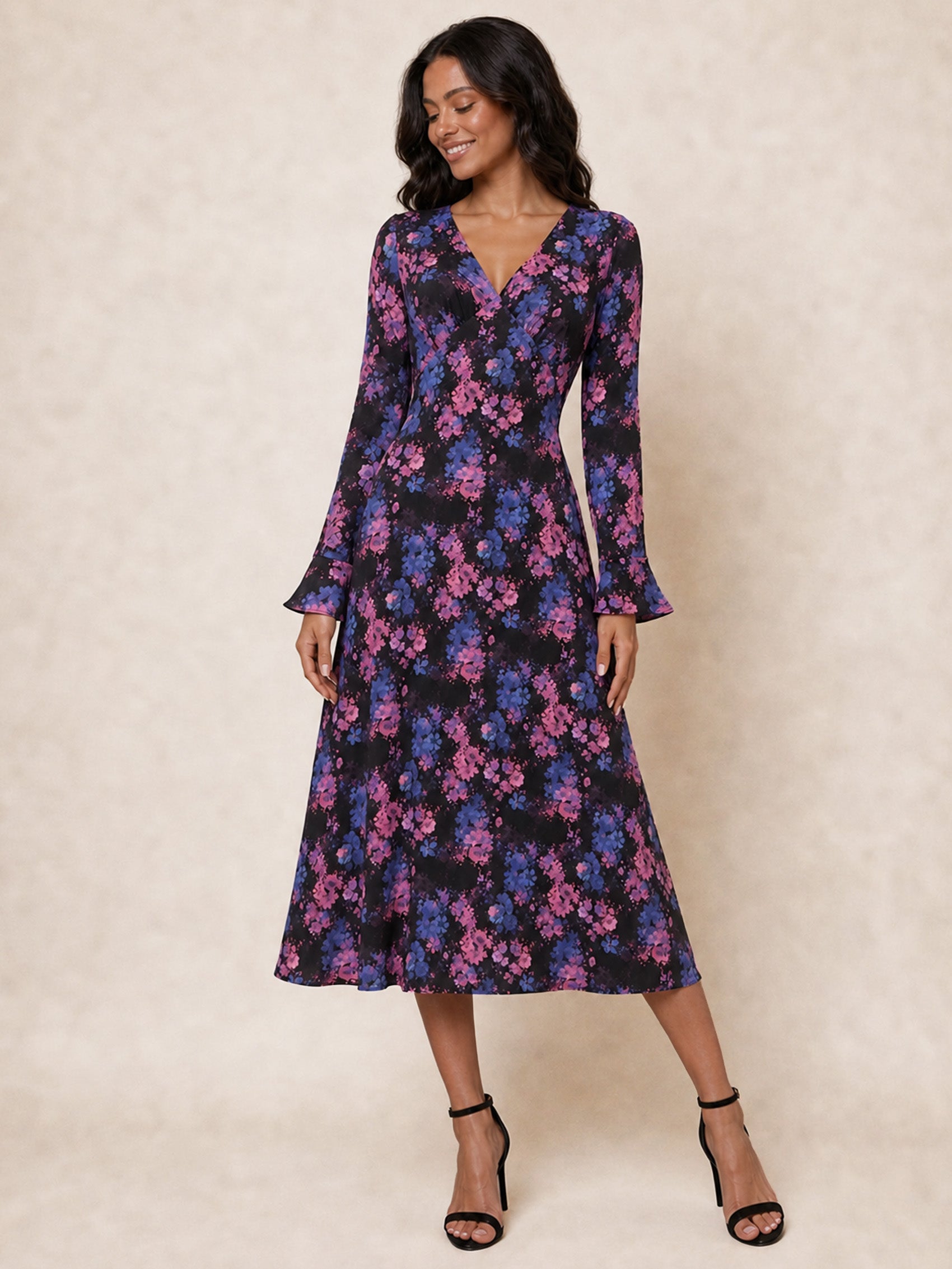 Long Sleeve V Neck Floral Print Midi Dress in Black