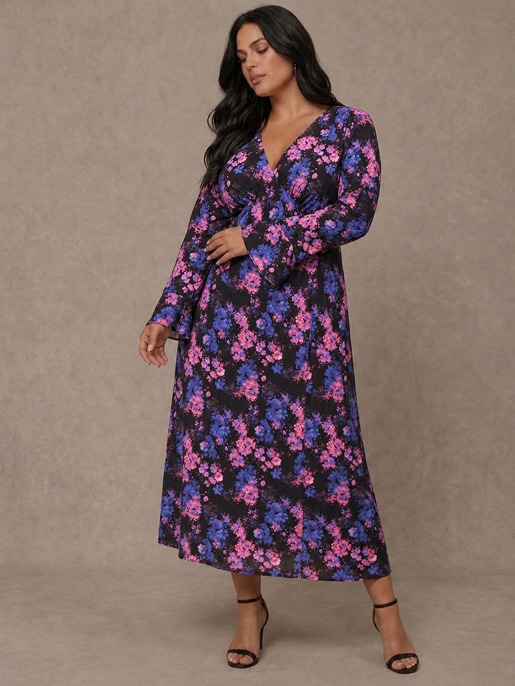 Plus Size Long Sleeve V Neck Floral Print Midi Dress in Black