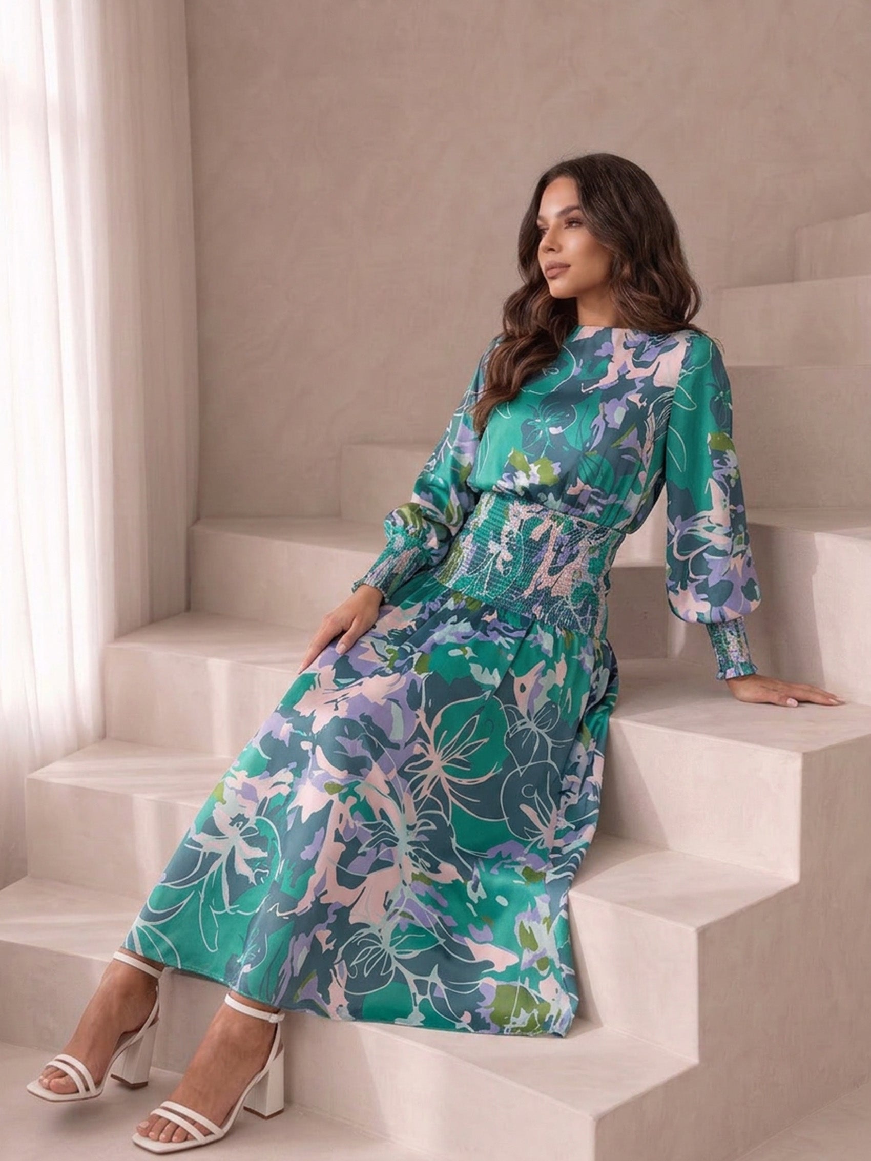 Long Sleeve Floral Abstract Print Midi Dress in Green