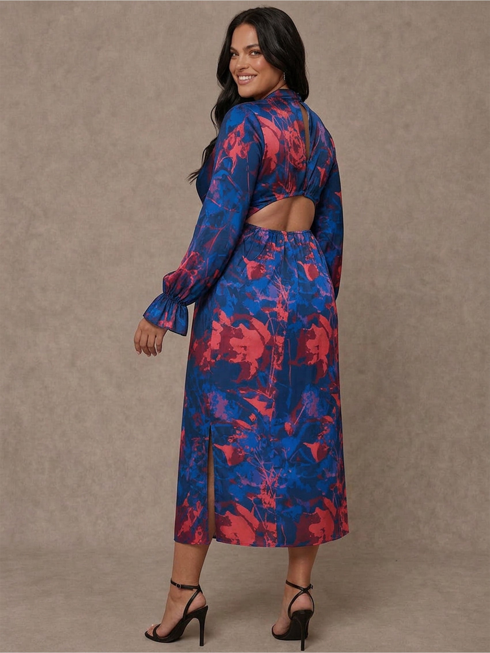 Plus Size Long Sleeve V Neck Floral Print Dress in Navy