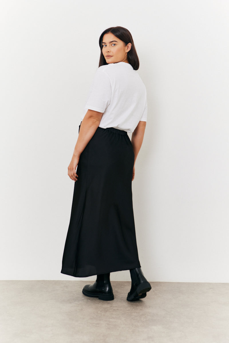 GKTOTST5875-02.jpg