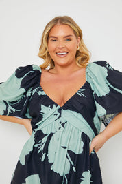 Printed Flutter Sleeve Ruched Bust Midi Dress