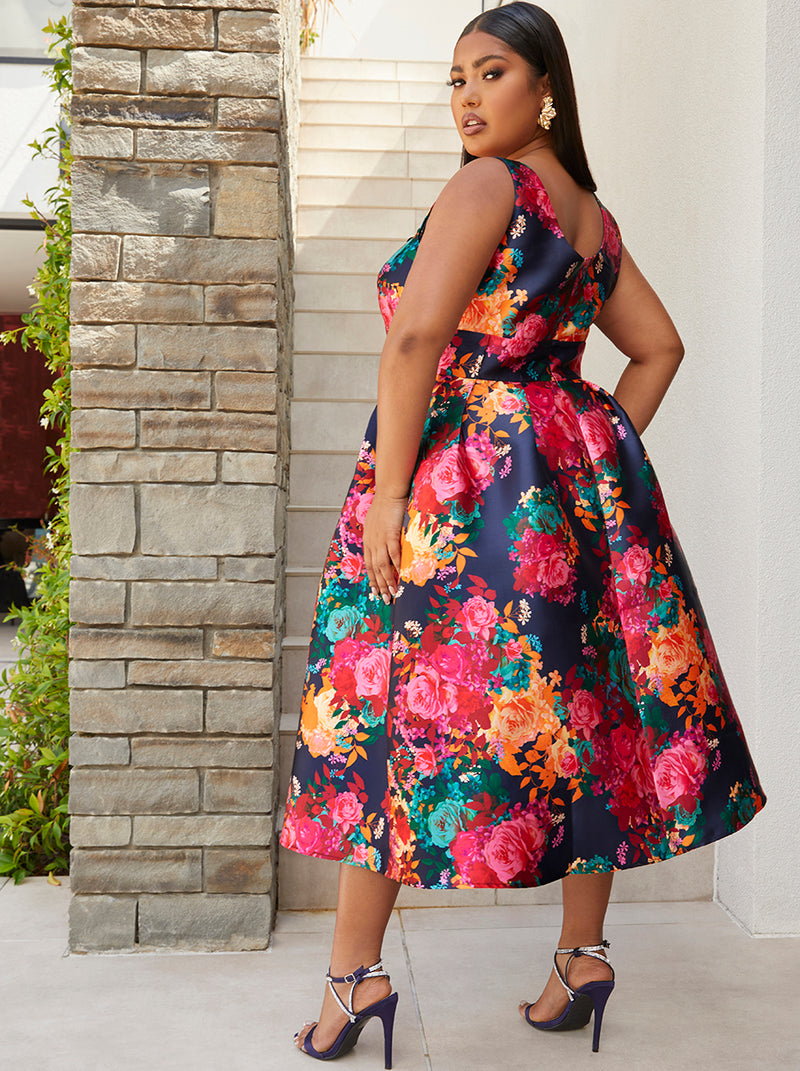 Plus Size Sleeveless Floral Fit and Flare Midi Dress in Navy