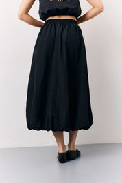 In The Style Balloon Co-Ord Midi Skirt in Black