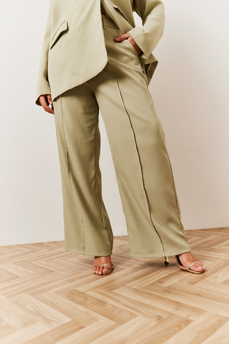 OBBOTRO6335-02.jpg