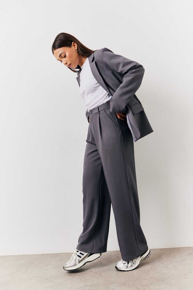 Charcoal Relaxed Pocket Detail Blazer