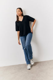 Black and White 2 Pack Slouchy V-Neck T-Shirt