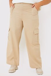 Cargo Trousers With Pocket Details