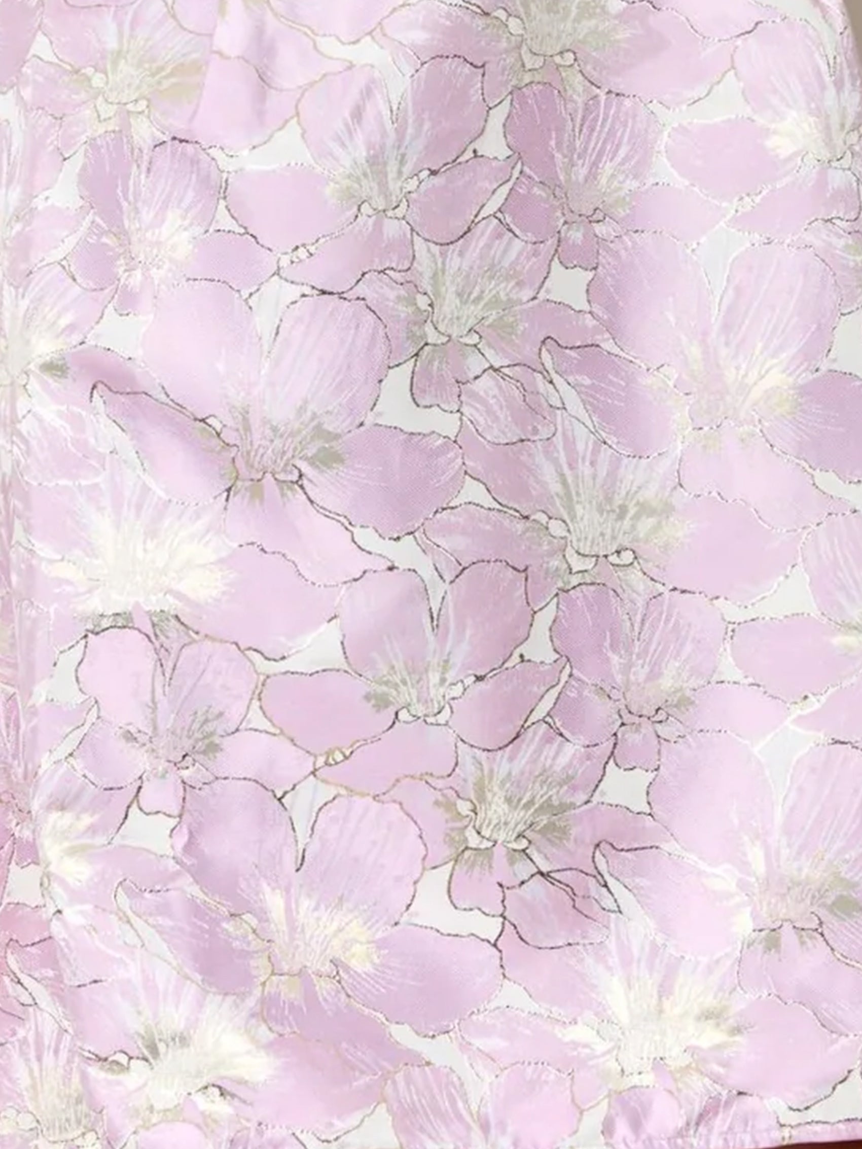 Cami Floral Jacquard Dip Hem Dress in Lilac