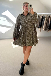 Floral Print Button Through Tiered Smock Dress