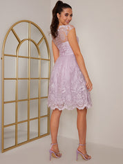 Cap Sleeved Embroidered Scallop Hem Midi Dress in Lilac