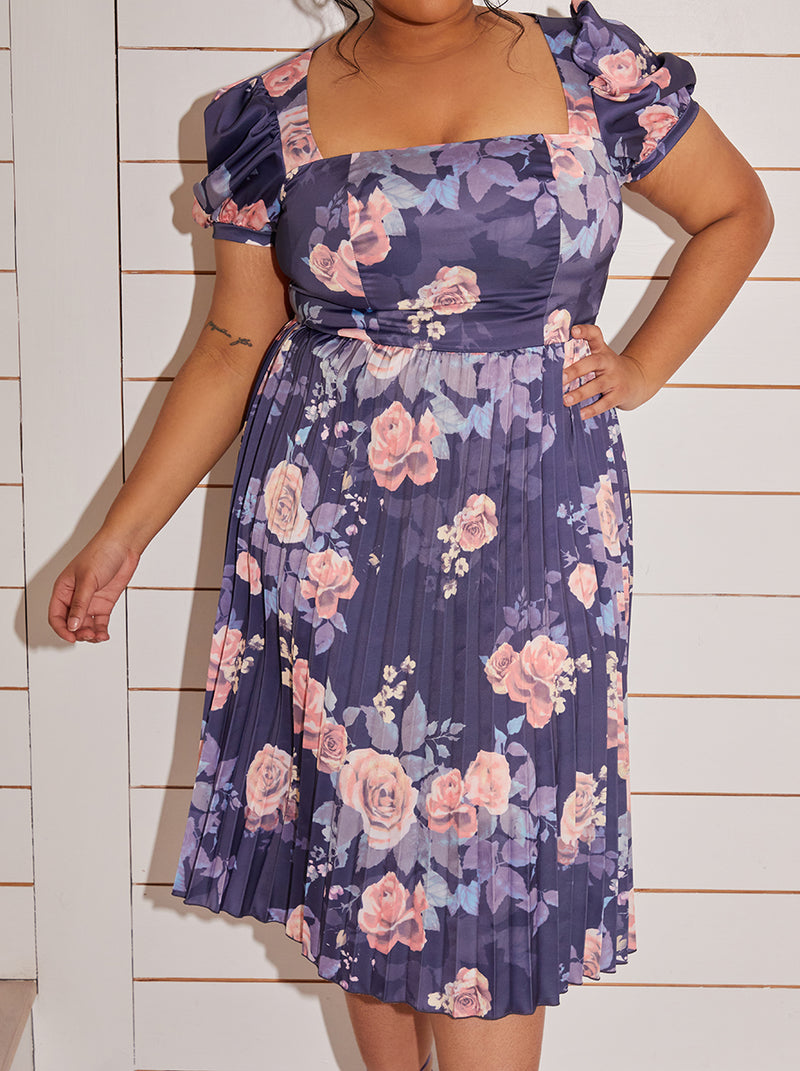 Plus Size Floral Print Pleated Midi Skater Dress in Navy