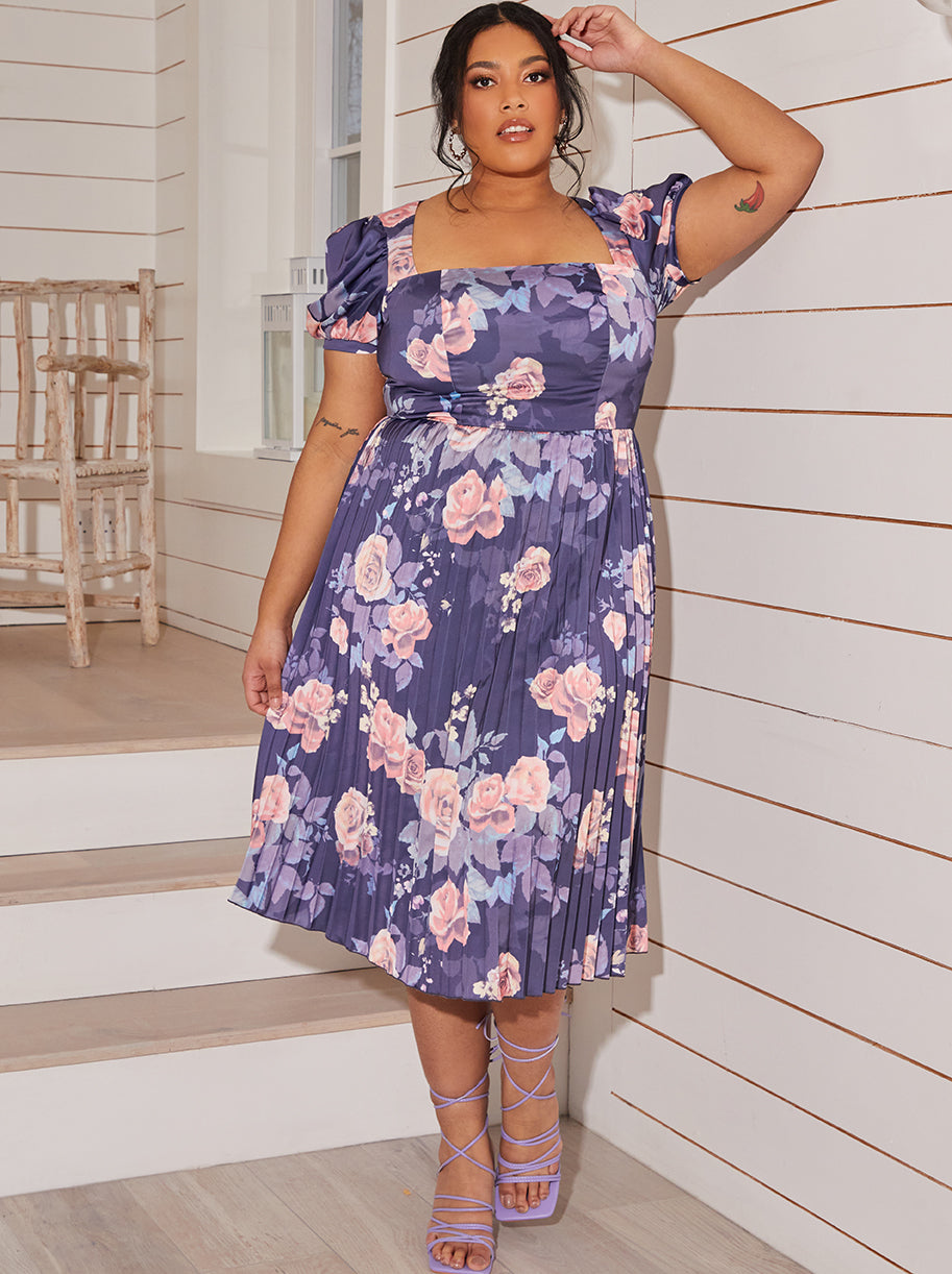 Plus Size Floral Print Pleated Midi Skater Dress in Navy – Chi Chi London