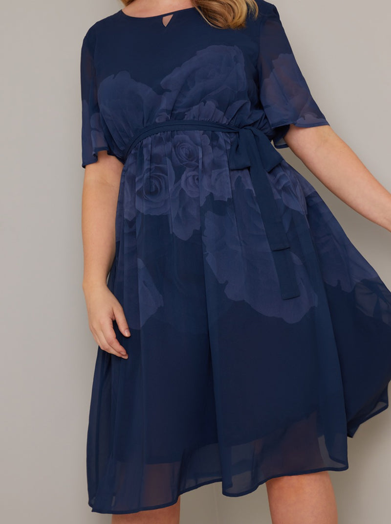 Plus Size Short Sleeved Floral Print Midi Dress