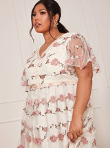 Plus Size V Neck Floral Embroidered Lace Midi Dress in Pink