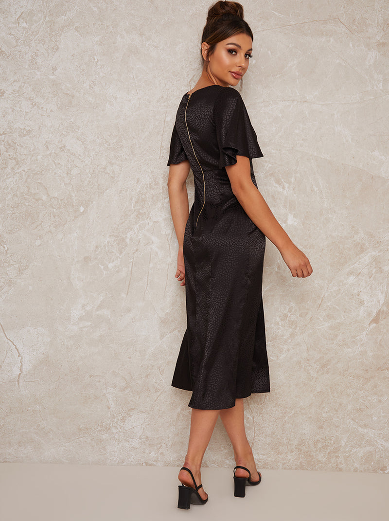 Angel Sleeve Animal Textured Midi Dress in Black