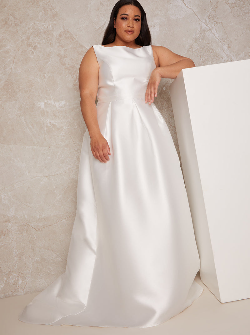 Plus Size Sleeveless Satin Bridal Dress with Train in White