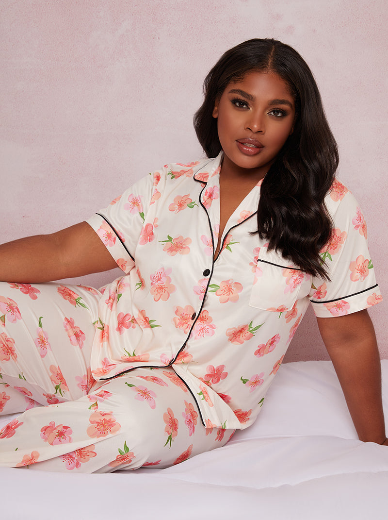 Plus Size Floral Print Pyjama Set in White