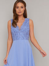 Lace V Neck Chiffon Midi Dress in Blue